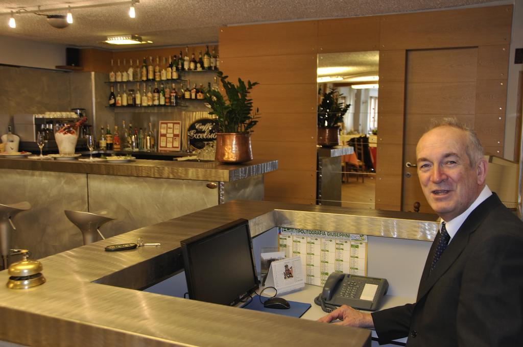 Hotel Sud Ovest セストリエーレ エクステリア 写真